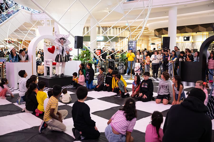 Chadstone welcomes Blanc Noir a spectacle of interactive