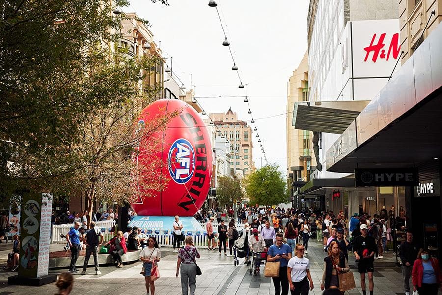 Jewellery shops rundle on sale mall