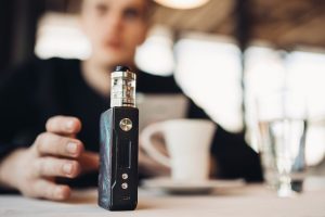 Queensland’s tougher vape laws give landlords more power over illegal shops
