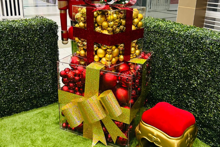 Christmas decor